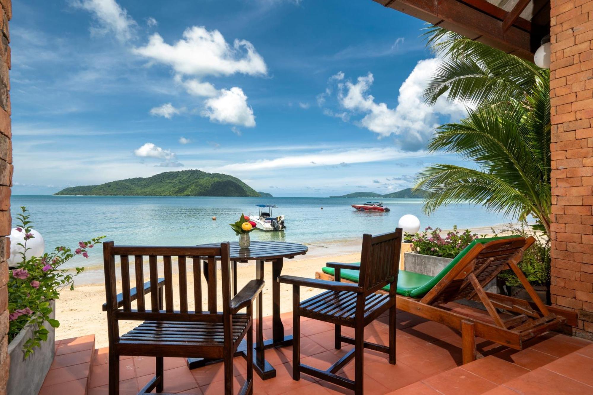 Friendship Beach Resort & Atmanjai Wellness Centre Rawai Luaran gambar