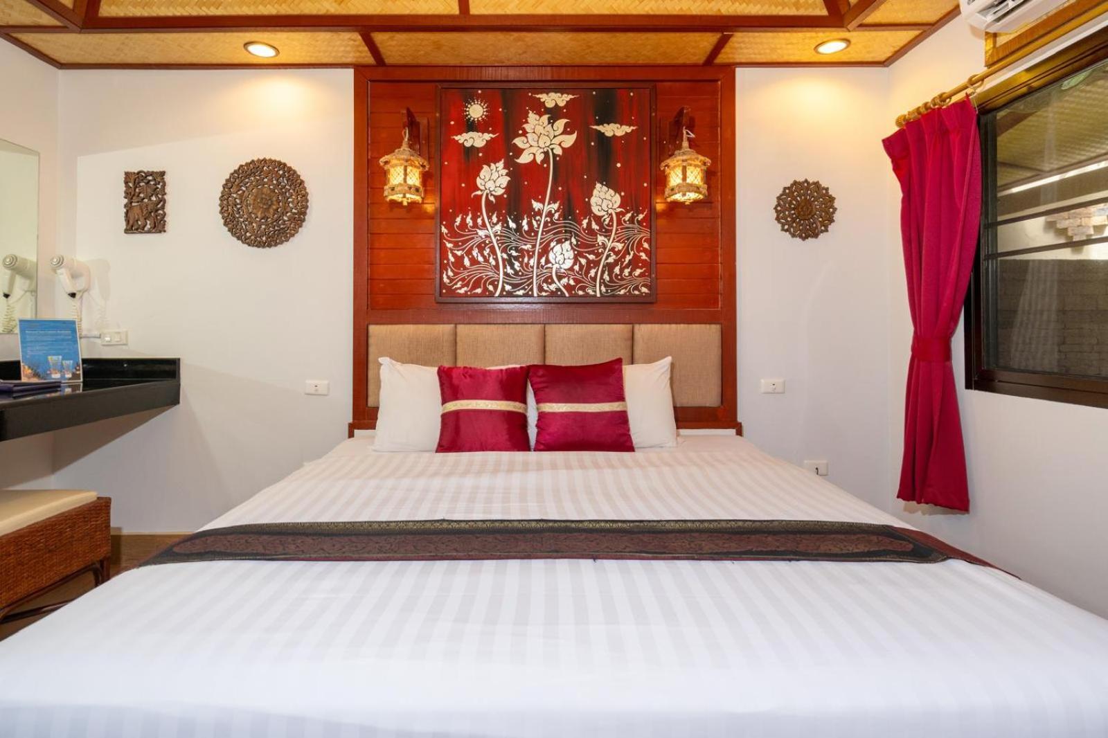 Friendship Beach Resort & Atmanjai Wellness Centre Rawai Bilik gambar