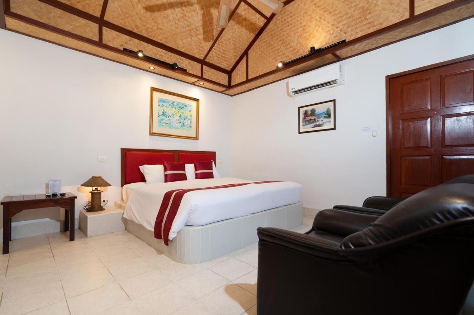 Friendship Beach Resort & Atmanjai Wellness Centre Rawai Bilik gambar