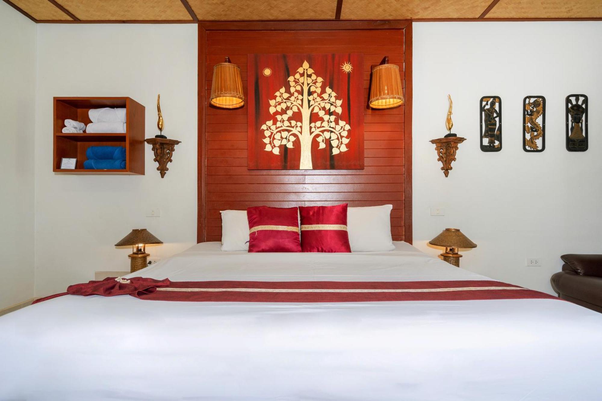 Friendship Beach Resort & Atmanjai Wellness Centre Rawai Bilik gambar